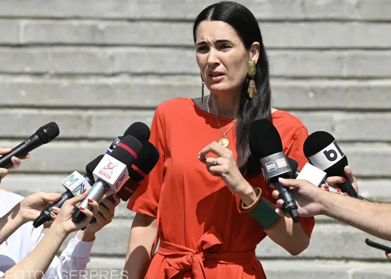 Clotilde Armand, condamnată în primă instanță la un an de închisoare cu amânarea pedepsei în dosarul privind numirea sa ca manager într-un proiect anticorupție